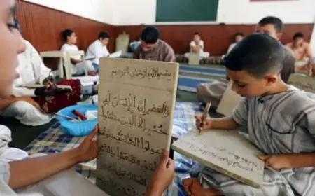الحكومة تصادق على رفع قيمة المنح الدراسية للتلاميذ والطلبة بمؤسسات التعليم العتيق
