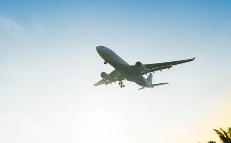إلغاء رحلات جوية من وإلى إيران وإسرائيل
