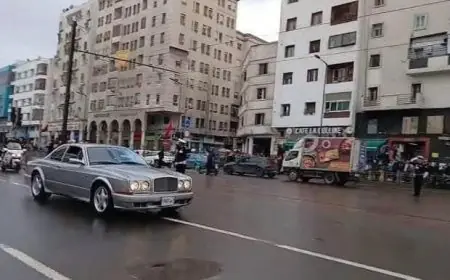 الملك محمد السادس يحل بمدينة الدار البيضاء