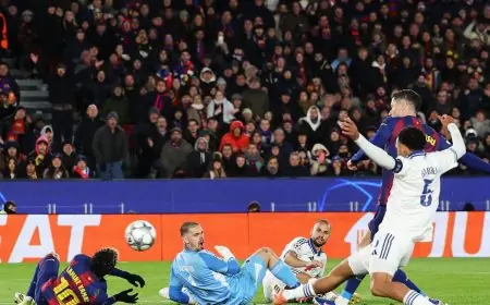 برشلونة يقلب تأخره إلى فوز كاسح على كوبنهاجن ويبلغ ثمن نهائي دوري الأبطال