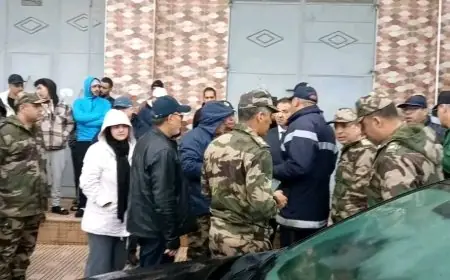 إجلاء أكثر من 20 ألف شخص من الأحياء المغمورة بالمياه في القصر الكبير