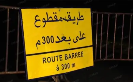 انقطاع مؤقت لحركة المرور بالطريق الوطنية رقم 1 في القصر الكبير