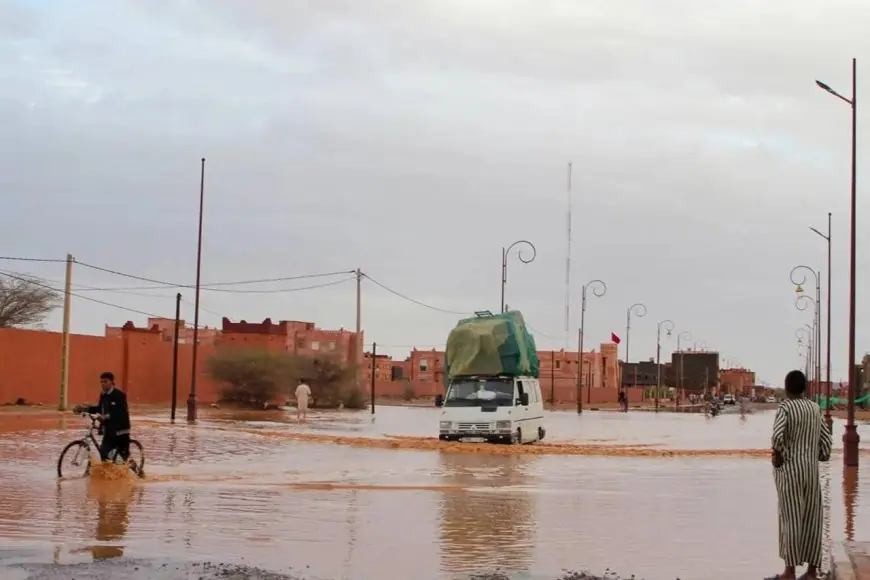 وزارة الداخلية تحذرالمغاربة من مخاطر التقلبات الجوية وتدعو إلى توخي الحيطة والحذر