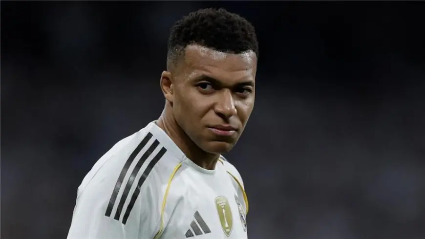 رسميا كيليان مبابي يغيب عن المشاركة في بطولة كأس السوبر الإسباني