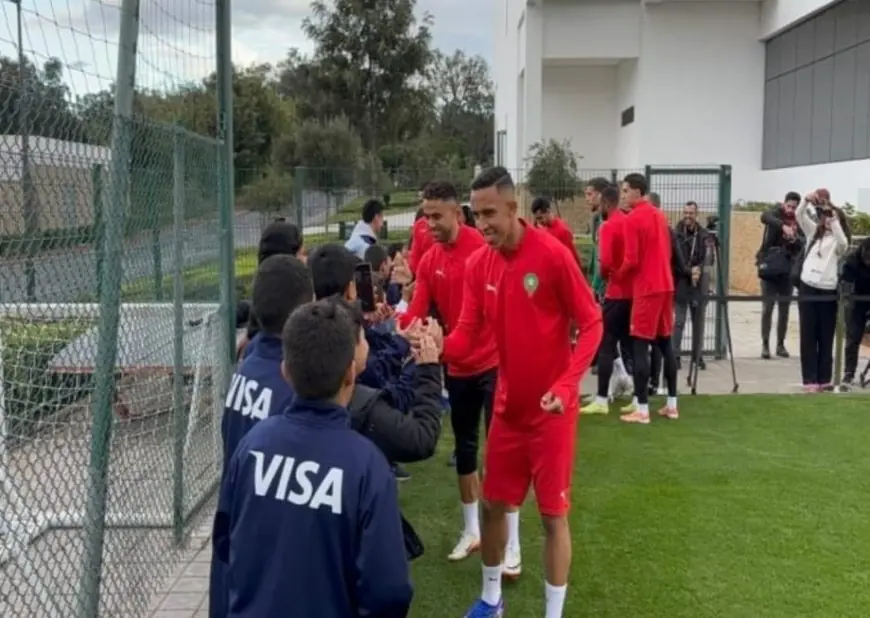 المنتخب المغربي يستقبل أبناء أسرة الأمن الوطني