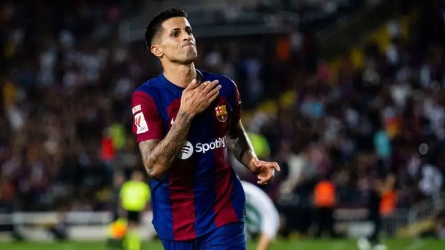 برشلونة يتعاقد مع البرتغالي كانسيلو على سبيل الإعارة