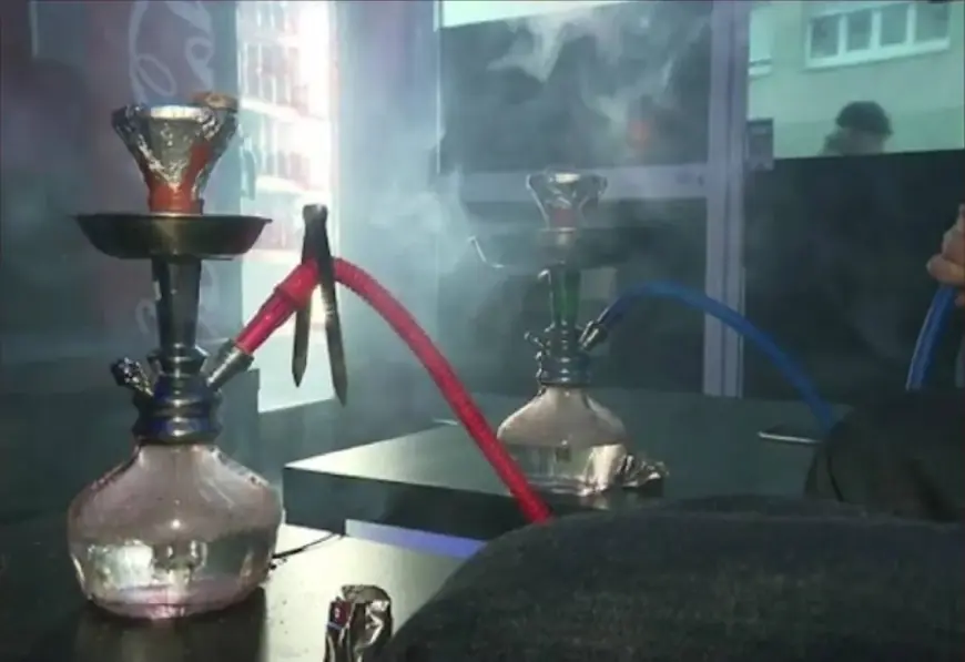 مطالب بشن حملات ضد مقاهي الشيشة بمكناس وإغلاقها