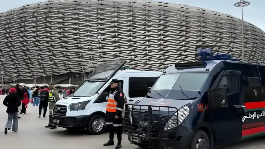 تعزيزات أمنية مكثفة بملعب الأمير مولاي عبد الله قبل مباراة المنتخب المغربي ونيجيريا