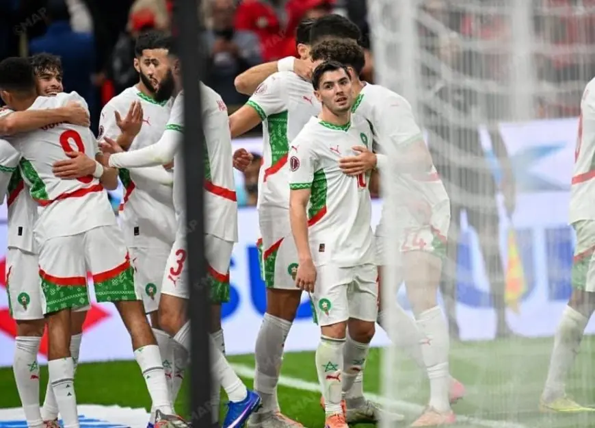 المنتخب المغربي يواجه نظيره السنغالي بالقميص الأبيض في نهائي "الكان"