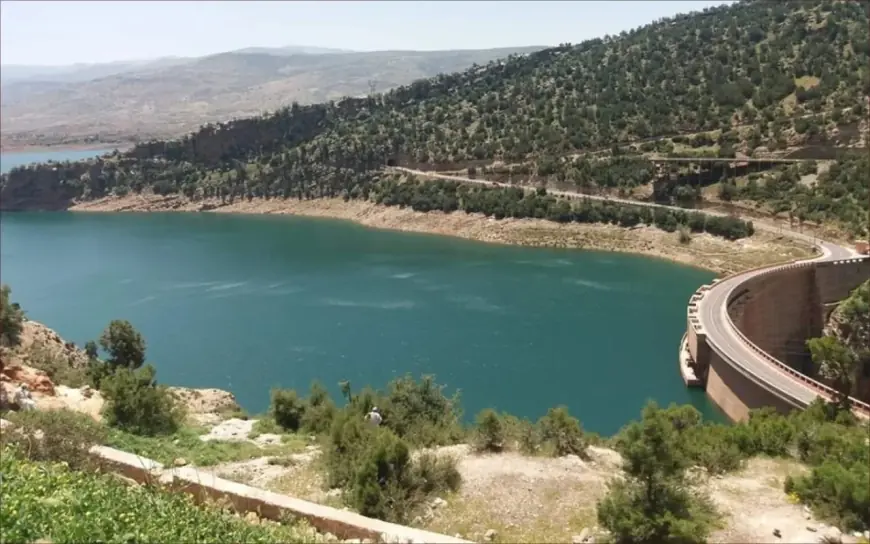 ارتفاع مخزون السدود في عدة مناطق بالمملكة خلال الـ 24 ساعة الأخيرة