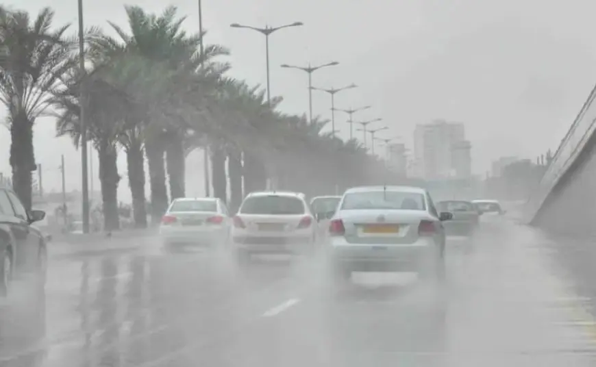 نشرة إنذارية محينة.. أمطار رعدية وتساقطات ثلجية ورياح قوية من اليوم الخميس إلى الاثنين المقبل بالمغرب