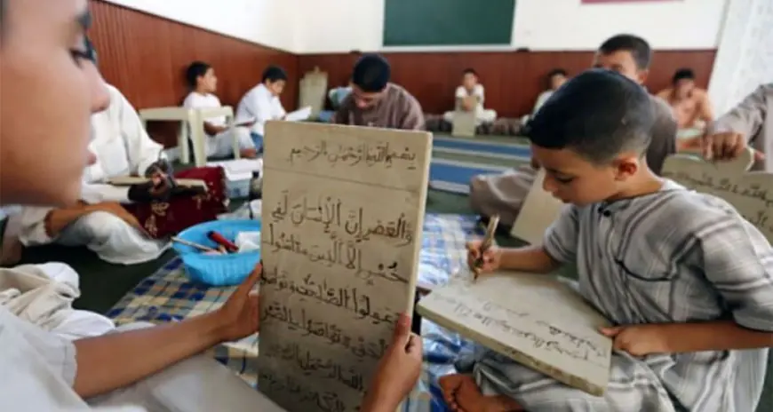 الحكومة تصادق على رفع قيمة المنح الدراسية للتلاميذ والطلبة بمؤسسات التعليم العتيق