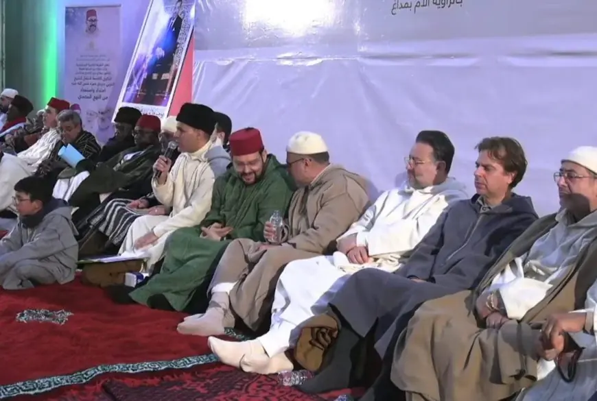 مداغ تستقبل مريدي القادرية البودشيشية في الذكرى التاسعة لرحيل الشيخ حمزة