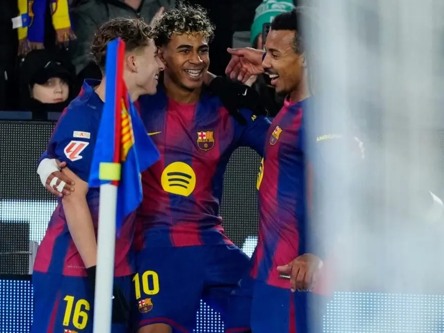 برشلونة يهزم ريال أوفيدو ويعود لصدارة الليغا الإسبانية