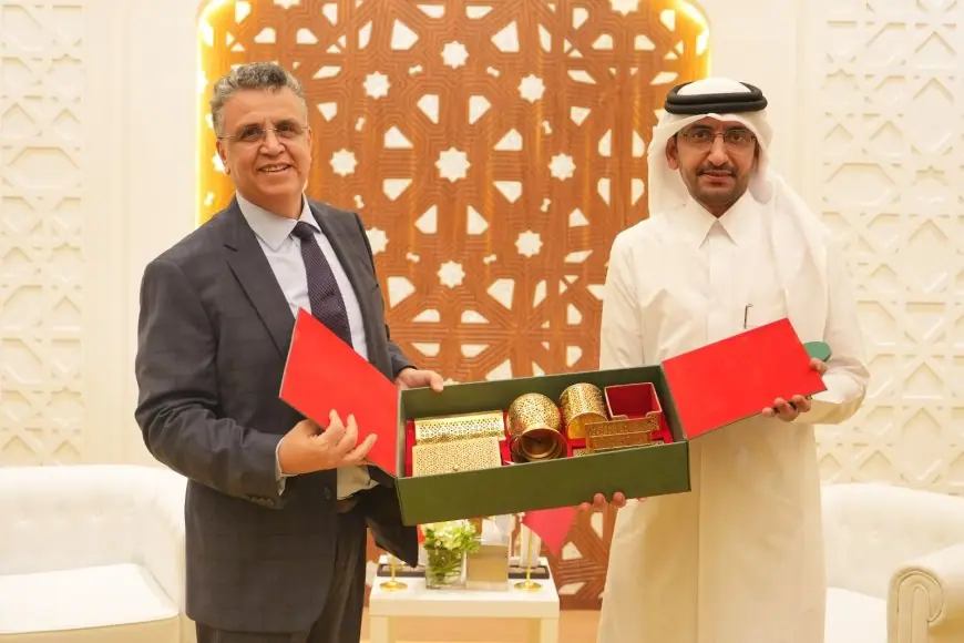 Le ministre marocain de la Justice s’entretient avec son homologue qatari en marge du Forum de Doha sur le droit