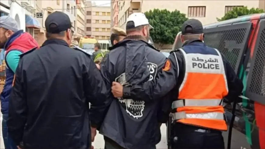 أمن تيكيوين يوقف شخصين متورطين في الاتجار في المخدرات