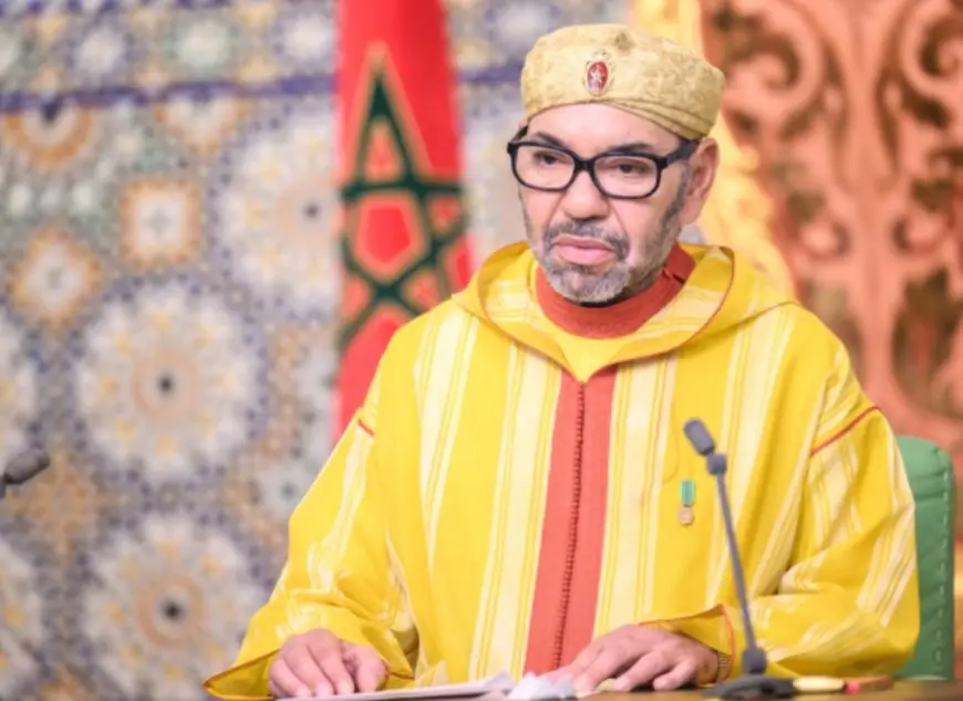 الملك محمد السادس يعزي أفراد أسرة الصحفي الرياضي المرحوم نجيب السالمي