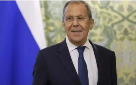 Lavrov estime que les discussions de paix en Ukraine nécessitent encore un long processus