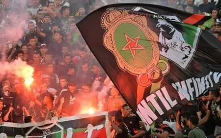 إلتراس الجيش الملكي تنتقد ”تماطل” الكاف في إصدار العقوبات ضد الأهلي المصري