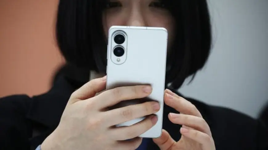 ميزة كشف المكالمات الاحتيالية من غوغل تصل لهواتف Galaxy S26