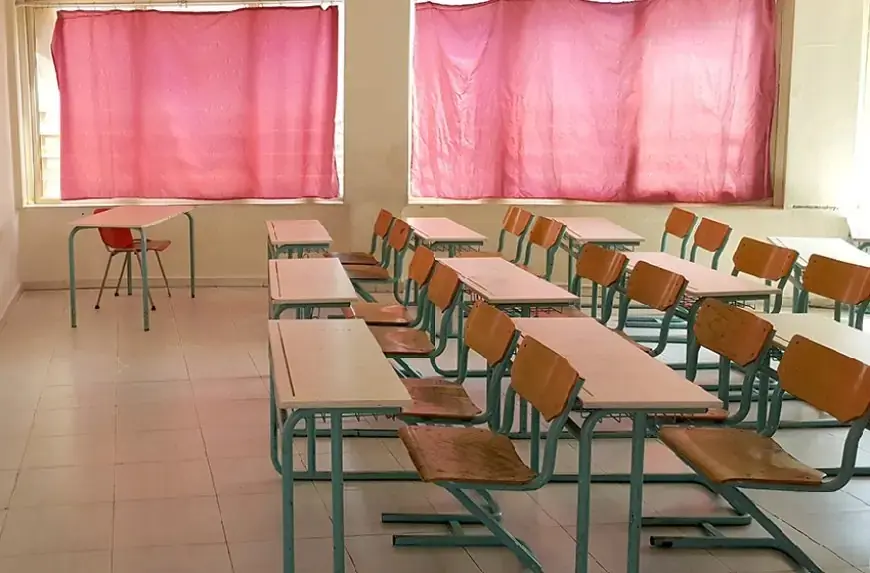 تعليق الدراسة بمدارس طنجة بسبب الاضطرابات الجوية