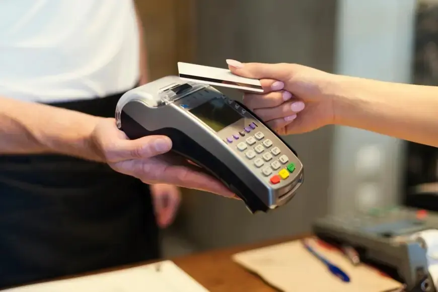 La Banque africaine de développement soutient la généralisation des paiements numériques au Maroc