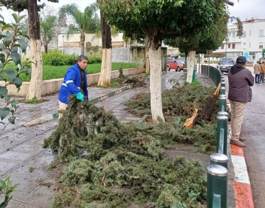 انطلاق عمليات تطهير البالوعات وشبكات الصرف الصحي بالقصر الكبير