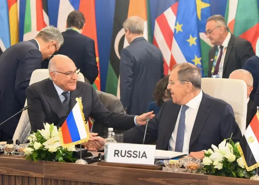 Pression américaine sur le conflit du Sahara : l’Algérie cherche un soutien russe après les discussions de Madrid