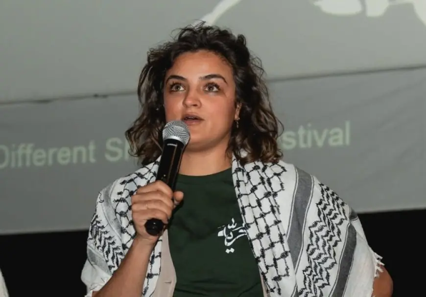 إطلاق سراح زينب خروبي بعد توقيفها بمطار مراكش