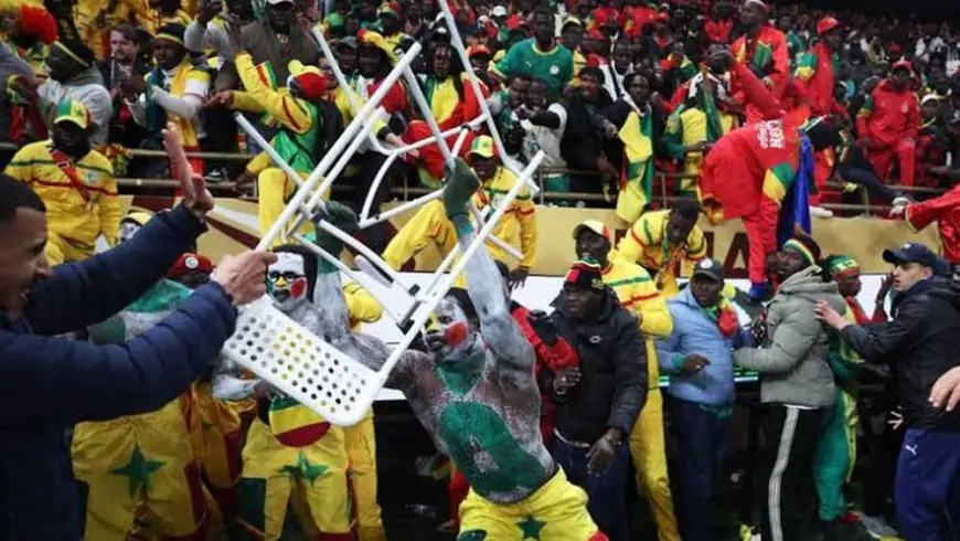 الاتحاد السنغالي يراقب وضع المشجعين المعتقلين في المغرب بعد أحداث نهائي الكان