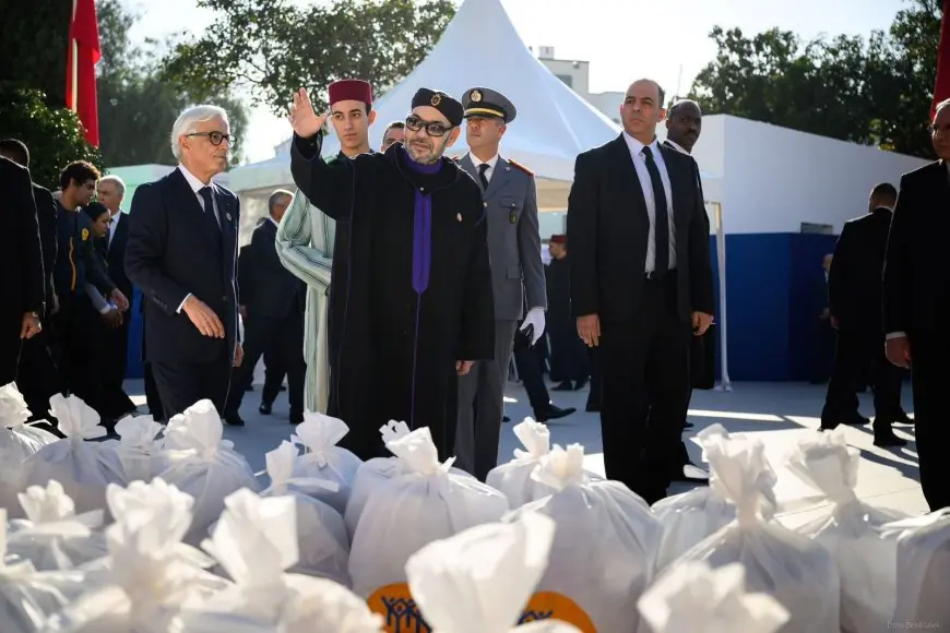À Salé, le Roi Mohammed VI lance l’opération nationale Ramadan 1447 au profit de plus de 4,3 millions de bénéficiaires