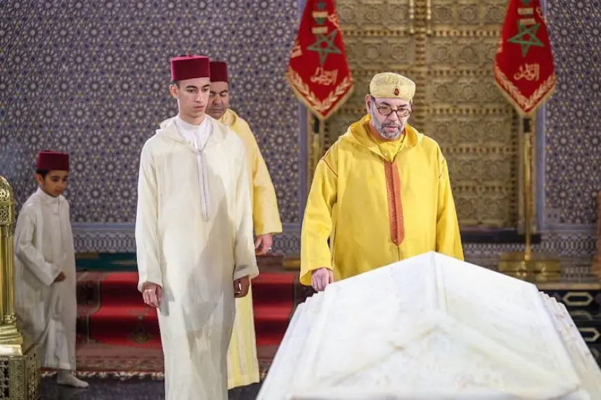أمير المؤمنين الملك محمد السادس يترحم على روح المغفور له الملك محمد الخامس