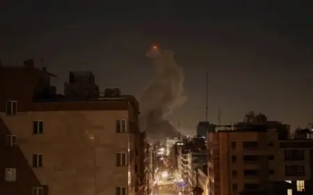 مقتل 7 قادة عسكريين إيرانيين وسط غارات إسرائيلية أمريكية على طهران