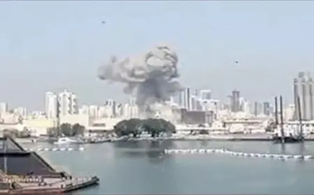 سلطنة عمان تدين استهداف إيران لخزان وقود في ميناء الدقم التجاري بعدد من المسيرات