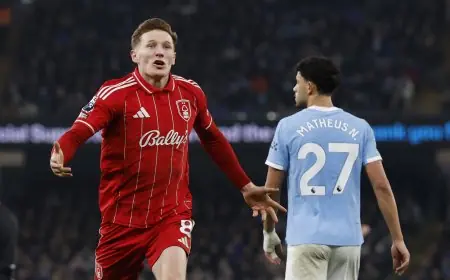 الدوري الانجليزي.. مانشستر سيتي يكتفي بالتعادل مع نوتينغهام وتشيلسي يكتسح أستون فيلا برباعية