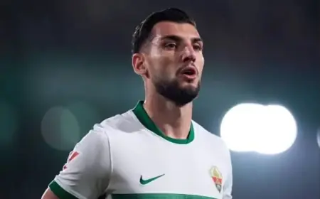 بعد أيام من إهانته العنصرية لعمر الهلالي.. رافا مير مهدد بالسجن لأكثر من 10 سنوات