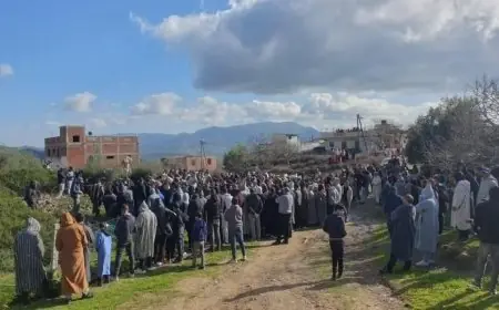 شفشاون تشيع جثمان الطفلة سندس في جنازة مهيبة