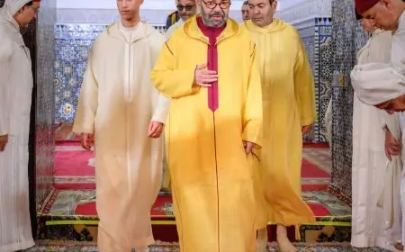 Le Roi Mohammed VI célèbre la fête de l'Aïd El Fitr à Rabat