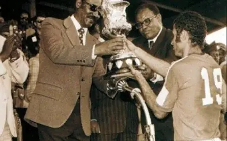 الاتحاد الغيني يكذب شائعات الطعن في تتويج المغرب بكأس إفريقيا 1976