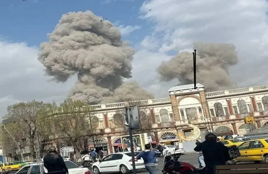 L'Iran promet une riposte implacable après la mort d'Ali Khamenei