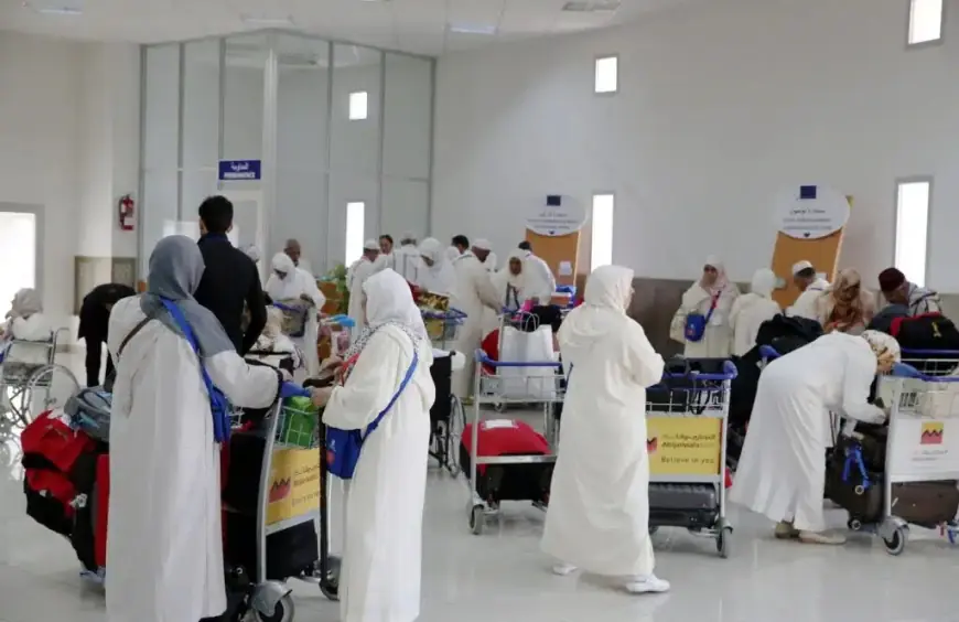 عودة معتمرين مغاربة كانوا عالقين بتركيا والسلطات توضح الوضع القانوني لوكالة الأسفار