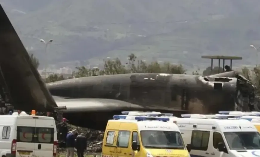 Un avion militaire algérien s'écrase : deux morts et quatre blessés