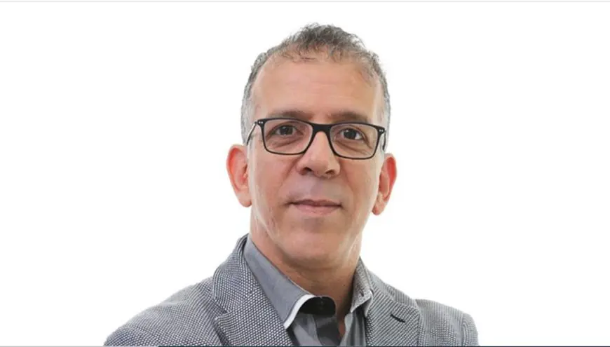 مواطنون قطريون وخليجيون يطالبون بإيقاف حفيظ دراجي عن التعليق بقنوات “بي إن سبورتس” بعد نشره تغريدات داعمة لإيران