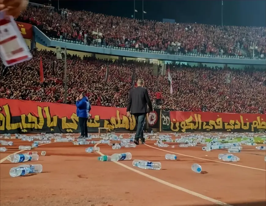 الأهلي المصري يكشف عن قراره بخصوص عقوبات “الكاف” بعد أحداث مباراة الجيش الملكي