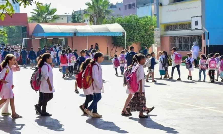 السطي يدعو وزارة التربية إلى تأجيل العطلة البينية الثالثة إلى ما بعد عيد الفطر