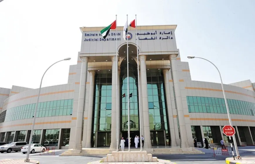 الإمارات تصدر أوامر اعتقال ضد 35 شخصا لترويج محتوى رقمي مضلل يهدد الأمن