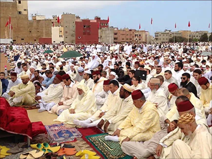 سلطات سطات تحول صلاة عيد الفطر إلى المساجد بسبب سوء الأحوال الجوية