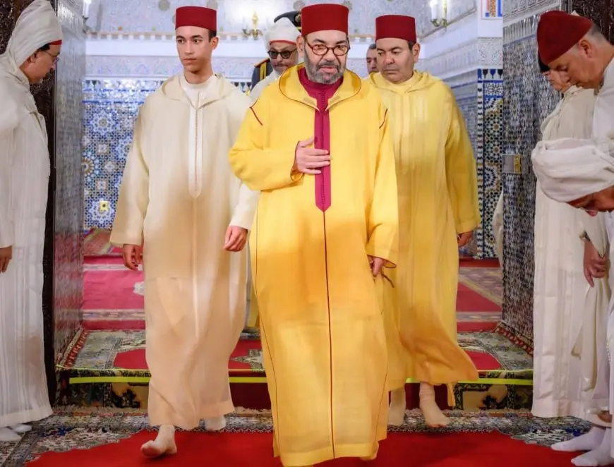 Le Roi Mohammed VI célèbre la fête de l'Aïd El Fitr à Rabat