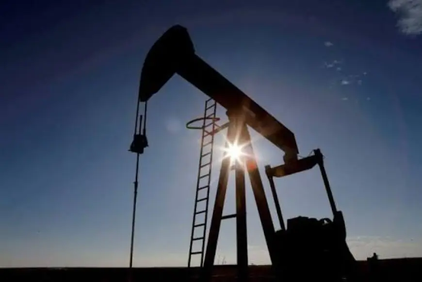 Le pétrole en baisse après l'offre de paix américaine à l'Iran