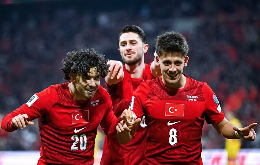 تركيا تبلغ نهائي الملحق الأوروبي لمونديال 2026 على حساب رومانيا
